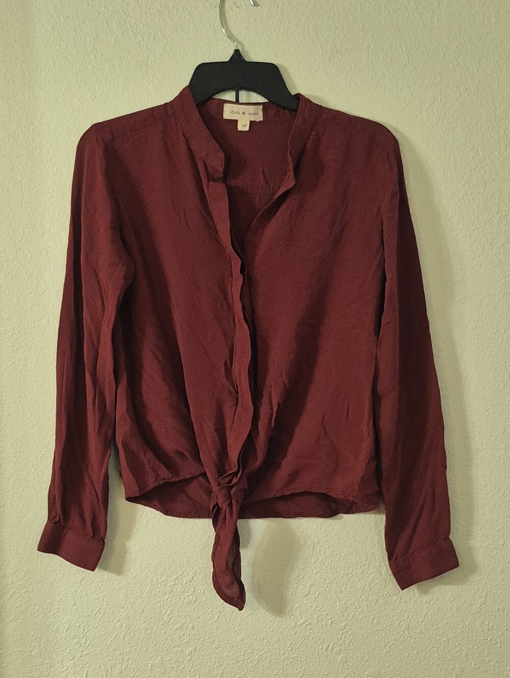 cloth & stone Burgundy Tie-Front Long Sleeve Blouse